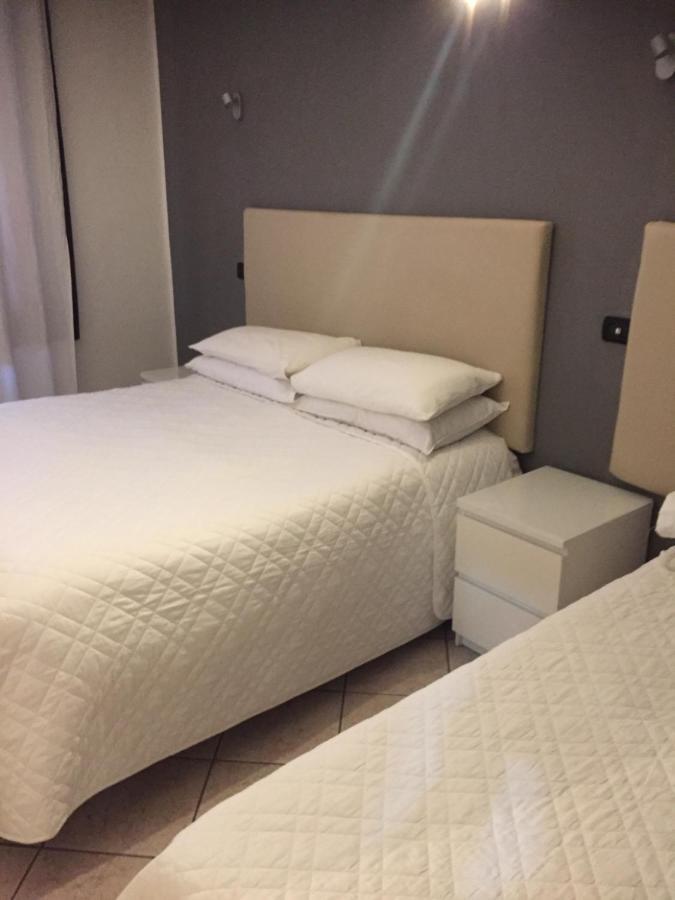 Da Battista Hotel Suzzara Luaran gambar