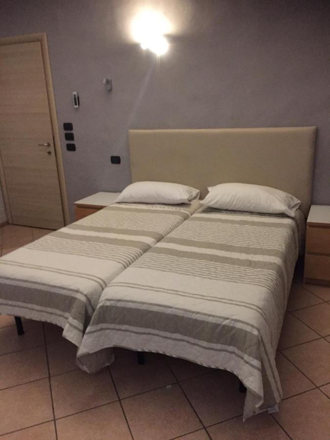 Da Battista Hotel Suzzara Luaran gambar